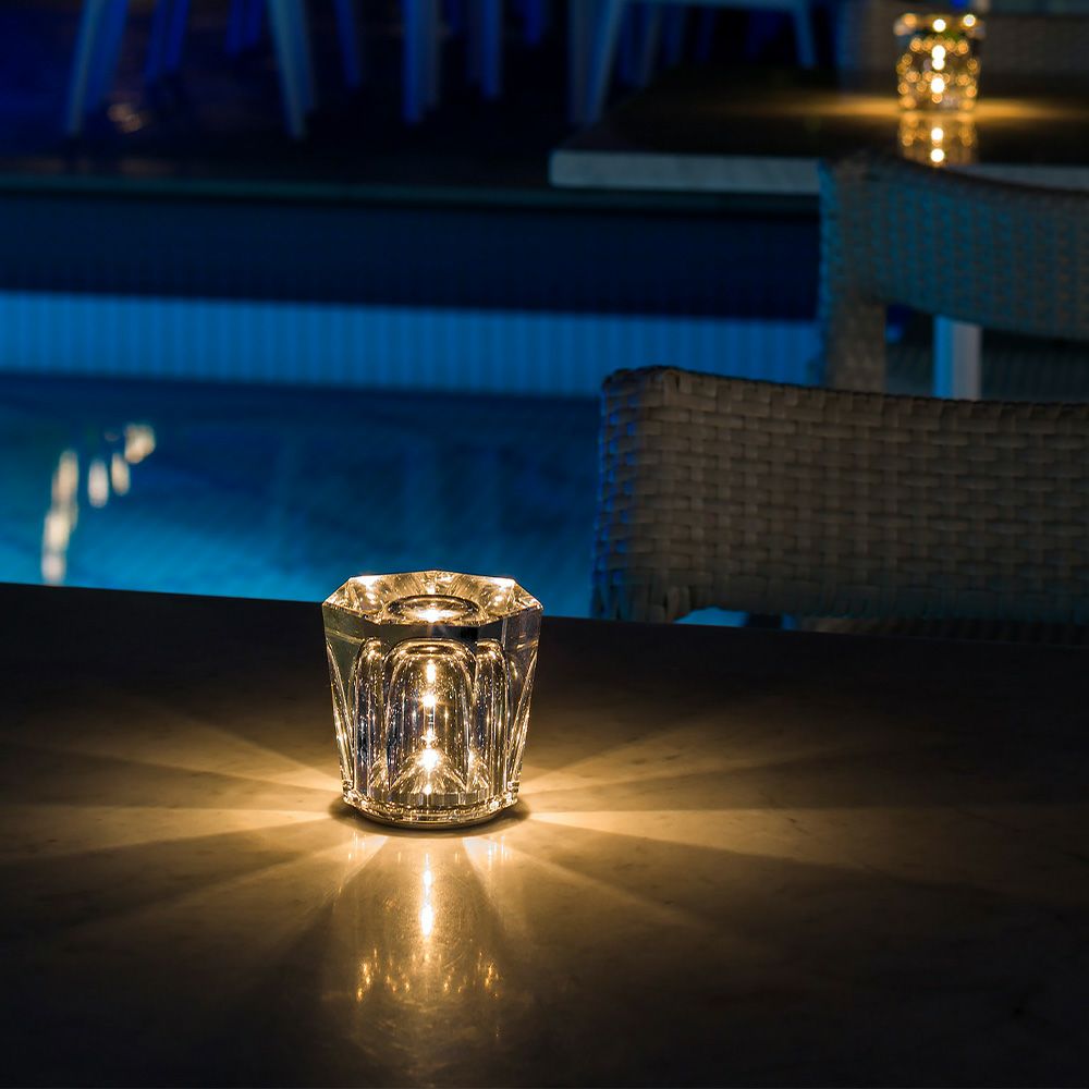  Ambientec アンビエンテック Xtal クリスタル コードレス LED テーブルランプ 充電式 全4種（Xtal・Xtal Acrux・Xtal Becrux・Xtal Gacrux） デザイン：小関 隆一