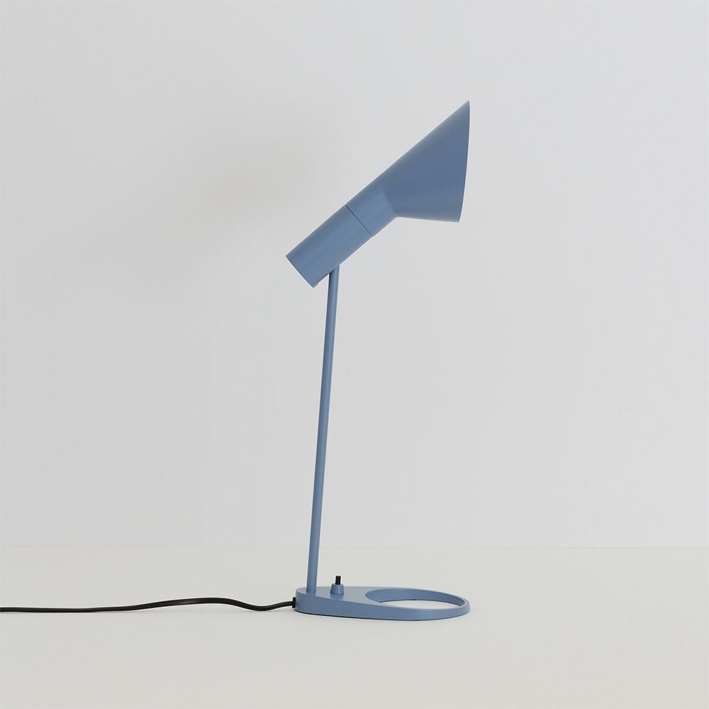 Louis Poulsen ルイスポールセン AJ Mini Table AJ ミニ テーブル テーブルランプ カラー：エレクトリック・オレンジ デザイン：アルネ・ヤコブセン