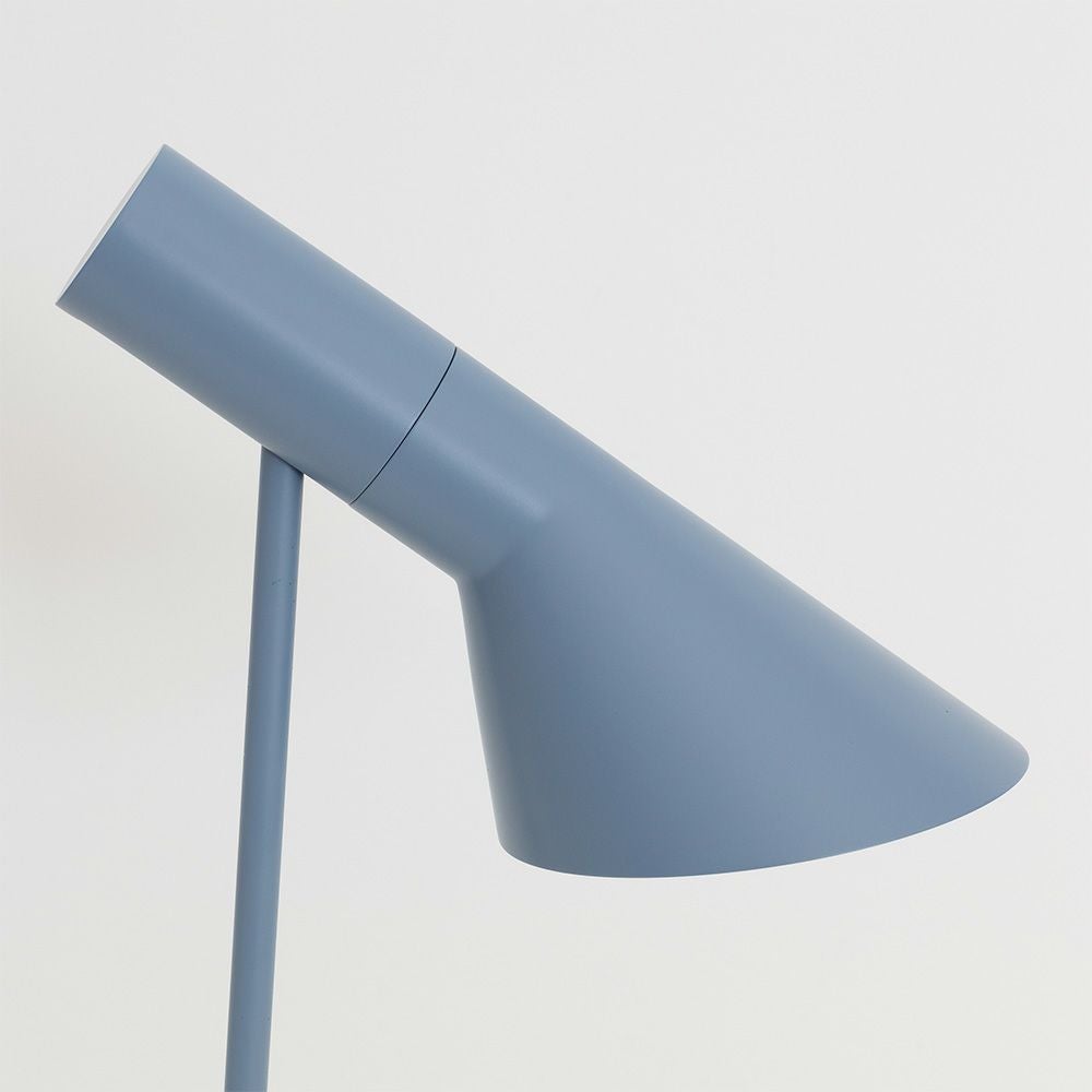 Louis Poulsen ルイスポールセン AJ Mini Table AJ ミニ テーブル テーブルランプ カラー：ポリッシュ ステンレス デザイン：アルネ・ヤコブセン