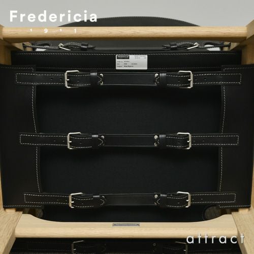 Fredericia フレデリシア The Spanish Chair スパニッシュ チェア イージーチェア 2226 スモークドオーク オイル仕上げ ブラックレザー デザイン：ボーエ・モーエンセン