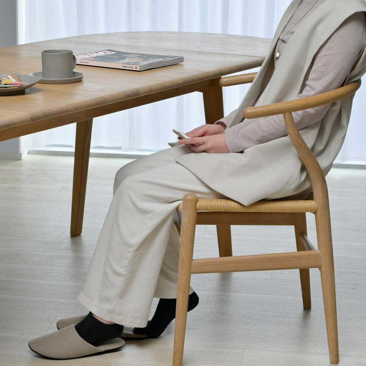 CH24 Yチェア （ワイチェア） オーク （ホワイトオイルフィニッシュ） ブラックペーパーコード Carl Hansen & Son カール・ハンセン＆サン デザイン：ハンス・J・ウェグナー