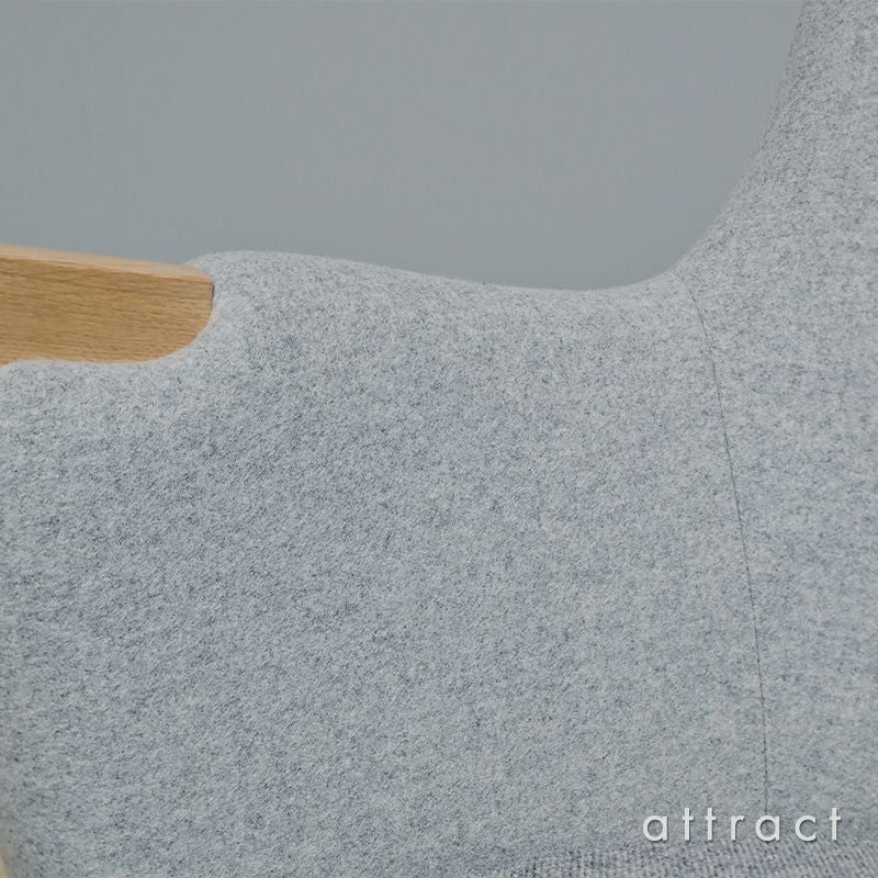 Carl Hansen & Son カール・ハンセン＆サン CH71 ミニベア ラウンジチェア オーク（ホワイトオイルフィニッシュ）　ファブリック：DivinaMelange 120 クッション：Hallingdal 130 デザイン：ハンス・J・ウェグナー