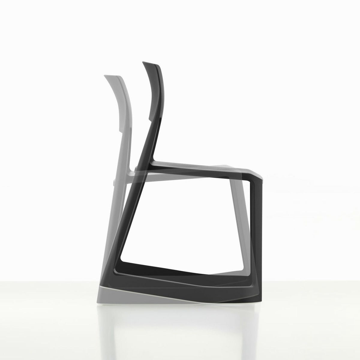 Vitra ヴィトラ Tip Ton RE ティプトンリ スタッキングチェア アウトドア カラー：8色 デザイン：バーバー・オズガビー