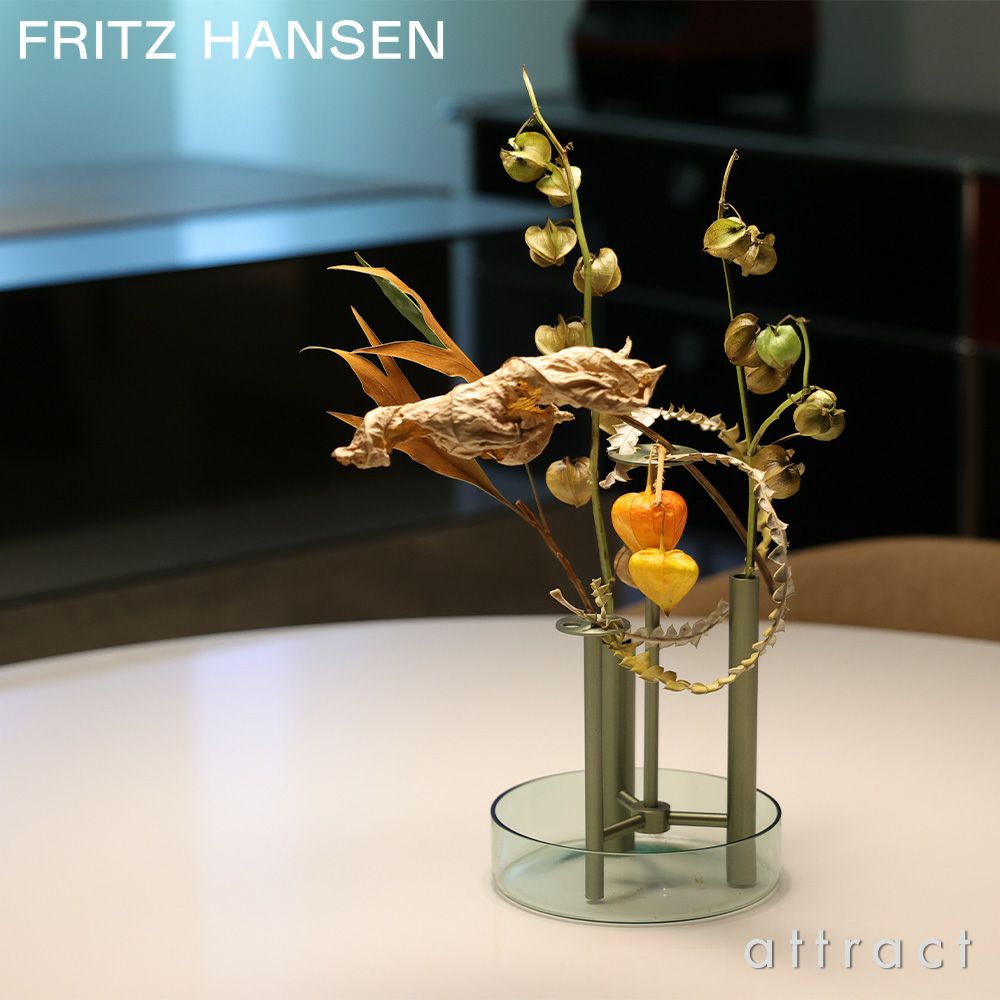 FRITZ HANSEN フリッツ・ハンセン Ikeru High Vase イケル ハイ ベース 花器 カラー：2色 デザイン：ハイメ・アジョン
