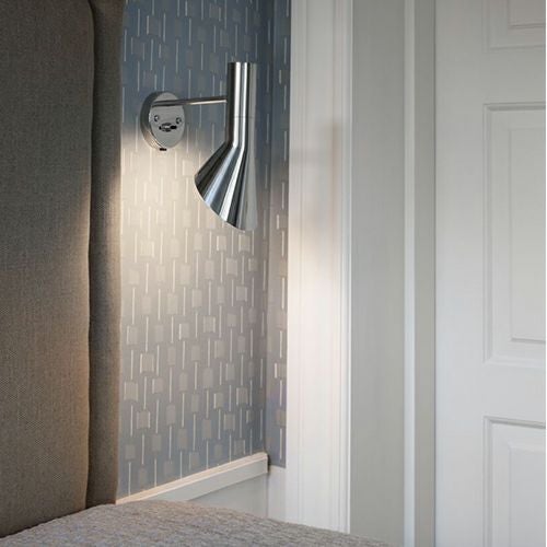 Louis Poulsen ルイスポールセン AJ Wall AJ ウォール カラー：ホワイト　デザイン：アルネ・ヤコブセン