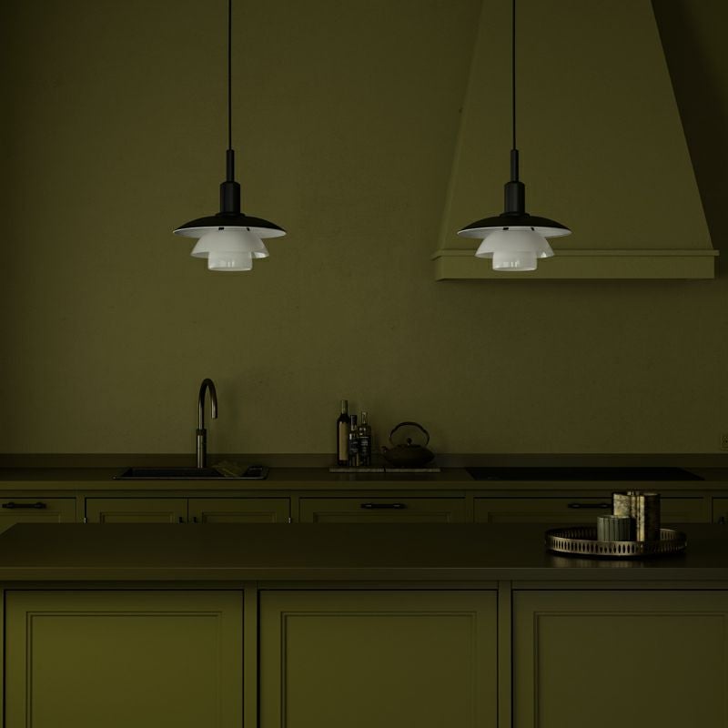 Louis Poulsen ルイスポールセン PH 3/3 Pendant ペンダントライト Φ285mm カラー：ブラックメタル × 乳白ガラス デザイン：ポール・ヘニングセン