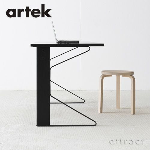Artek アルテック KAARI DESK カアリデスク REB005 サイズ：150×65cm 厚み2.4cm 天板（ブラックグロッシー HPL） 脚部（ブラックステインオーク） デザイン：ロナン＆エルワン・ブルレック