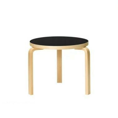 Artek アルテック TABLE 90D テーブル 90D サイズ：Φ48×44cm 厚み 3cm 3本脚 カラー：３色 デザイン：アルヴァ・アアルト