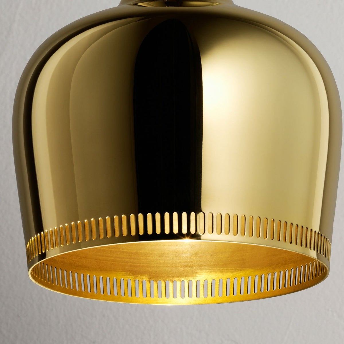 Artek アルテック A330S PENDANT LAMP GOLDEN BELL Savoy ゴールデンベル サヴォイ ペンダントランプ カラー：ブラス（無塗装） デザイン：アルヴァ・アアルト