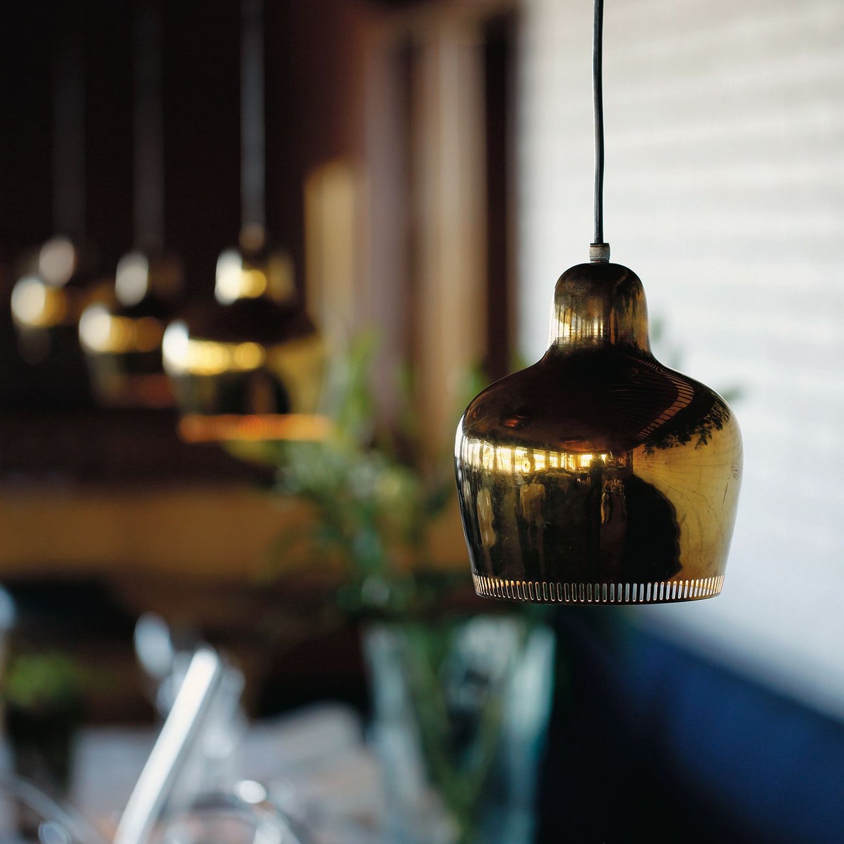 Artek アルテック A330S PENDANT LAMP GOLDEN BELL Savoy ゴールデンベル サヴォイ ペンダントランプ カラー：ブラス（無塗装） デザイン：アルヴァ・アアルト