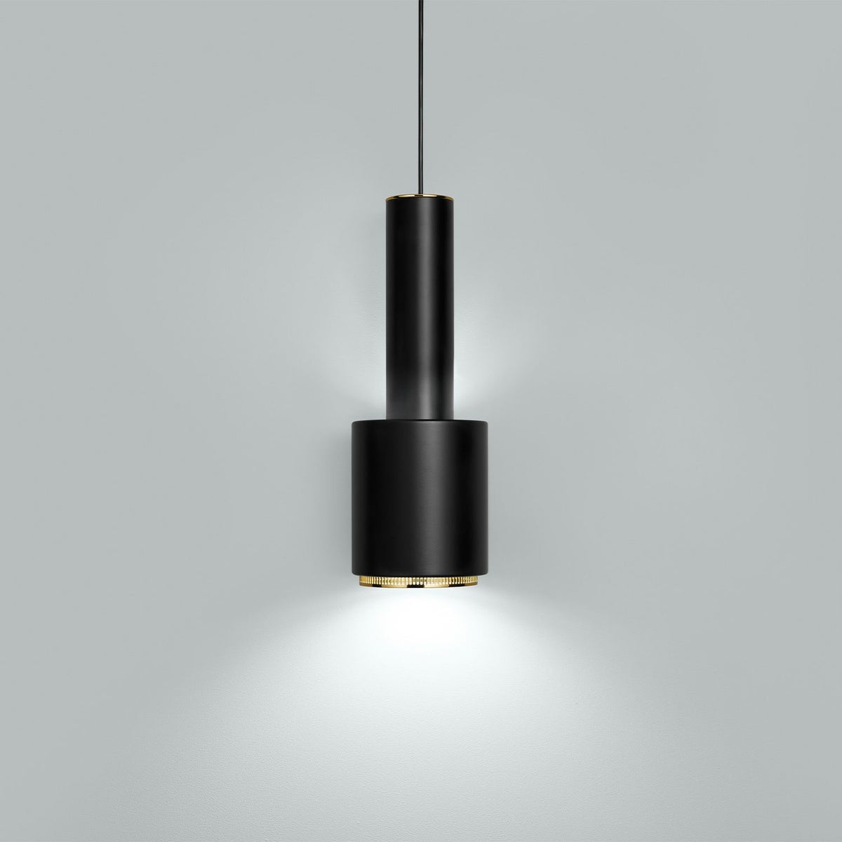 Artek アルテック A110 PENDANT LAMP ペンダントランプ HAND GRENADE ハンドグレネード 手榴弾 カラー：2色 デザイン：アルヴァ・アアルト