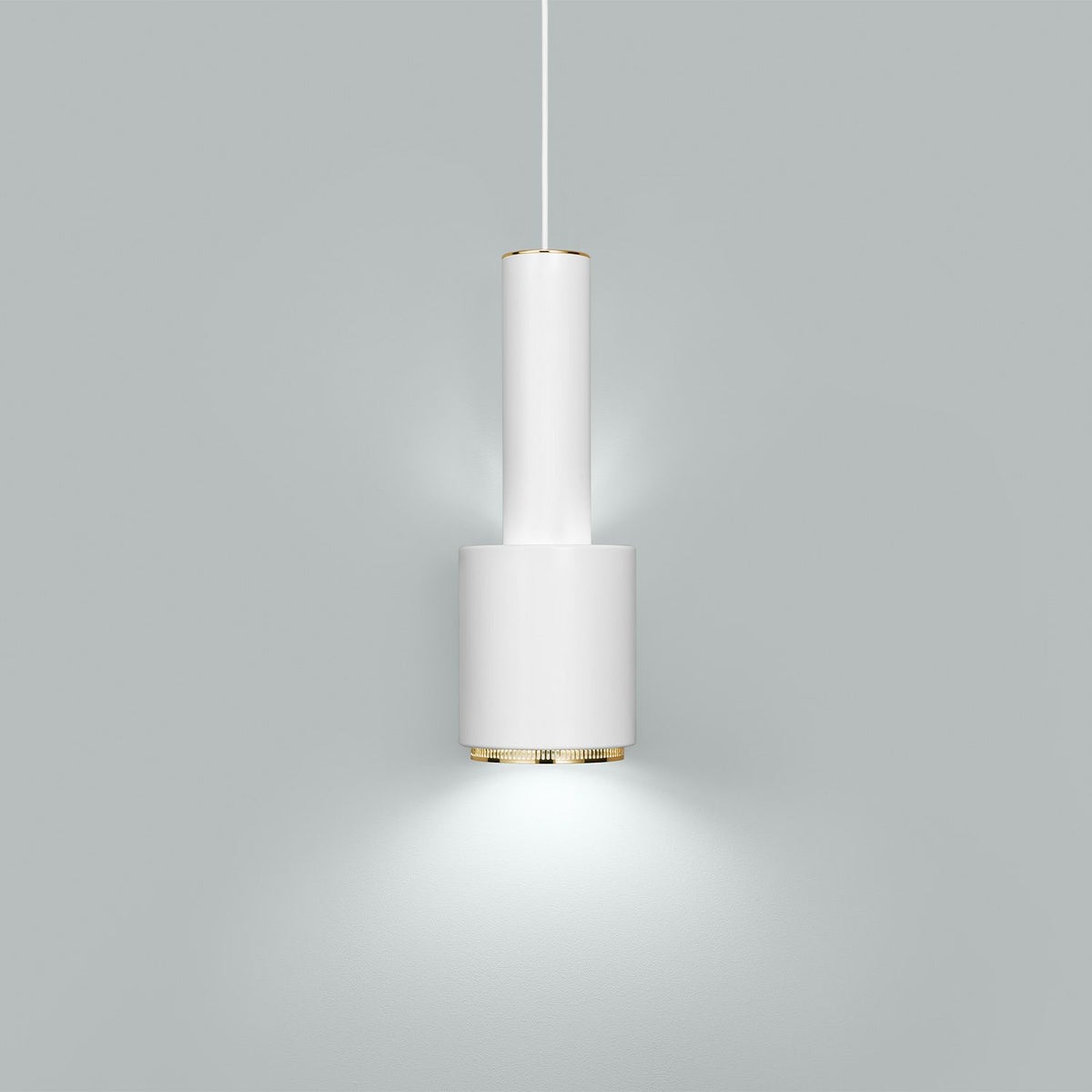 Artek アルテック A110 PENDANT LAMP ペンダントランプ HAND GRENADE ハンドグレネード 手榴弾 カラー：2色 デザイン：アルヴァ・アアルト