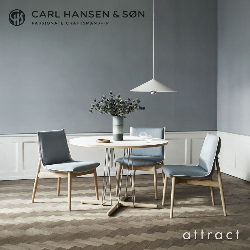 Carl Hansen & Son カールハンセン＆サン E020 Embrace Table エンブレイス テーブル ダイニングテーブル サイズ：Φ79.5×H74cm ウォルナット オイル仕上げ 支柱：ステンレス デザイン：Eoos イーオス