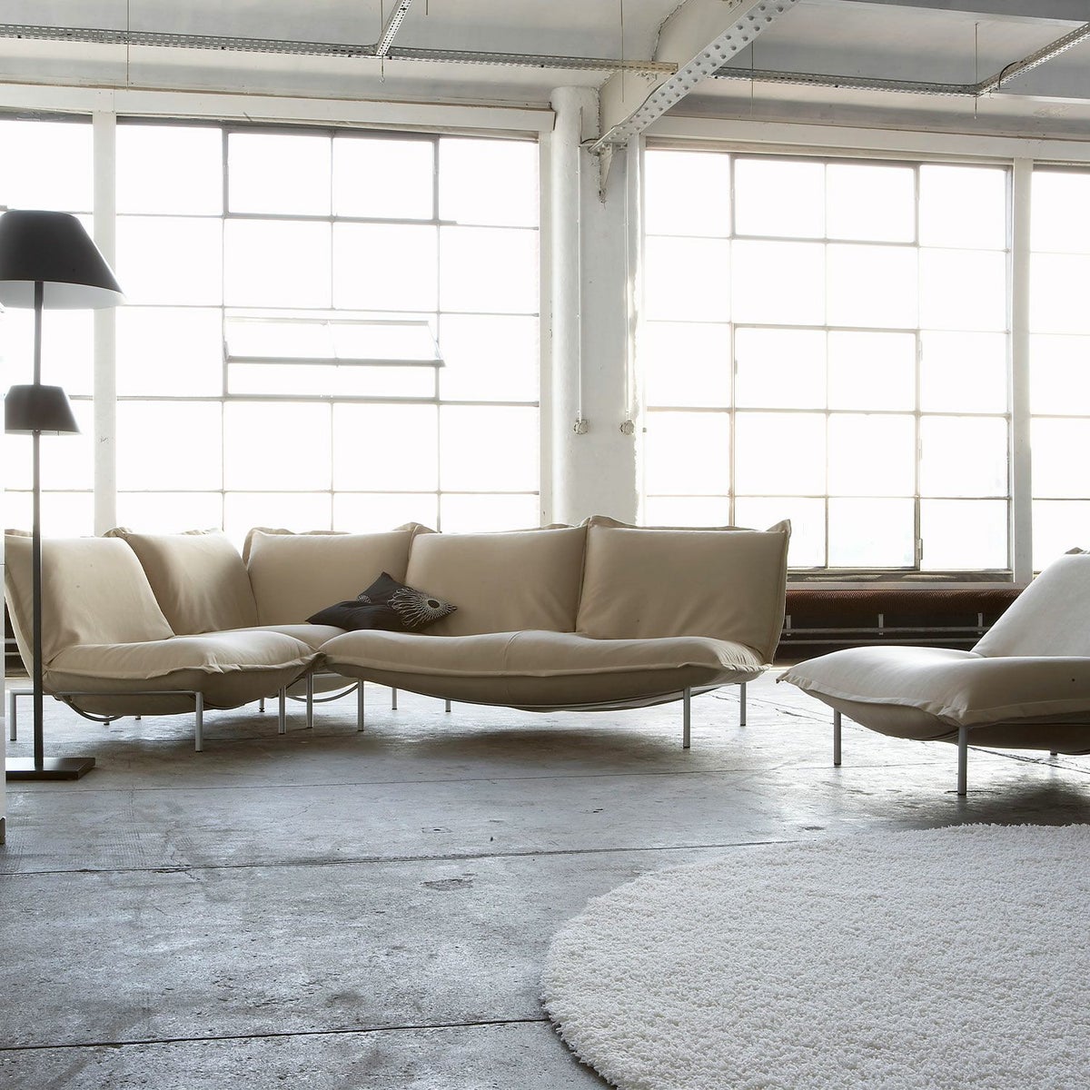 ligne roset リーン・ロゼ ROSETCalin type-1 ロゼカラン タイプ1 1P ソファ 1人掛け ファブリック：Iランク ベース：スチールレッグ 張り込みタイプ リクライニング付き デザイン：パスカル・ムールグ