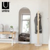 umbra アンブラ HUBBA ARCHED LEANING MIRROR フーバ アーチド リーニング ミラー 全身鏡 鏡 サイズ：51x157cm カラー：2色 デザイン：ポール・ローワン