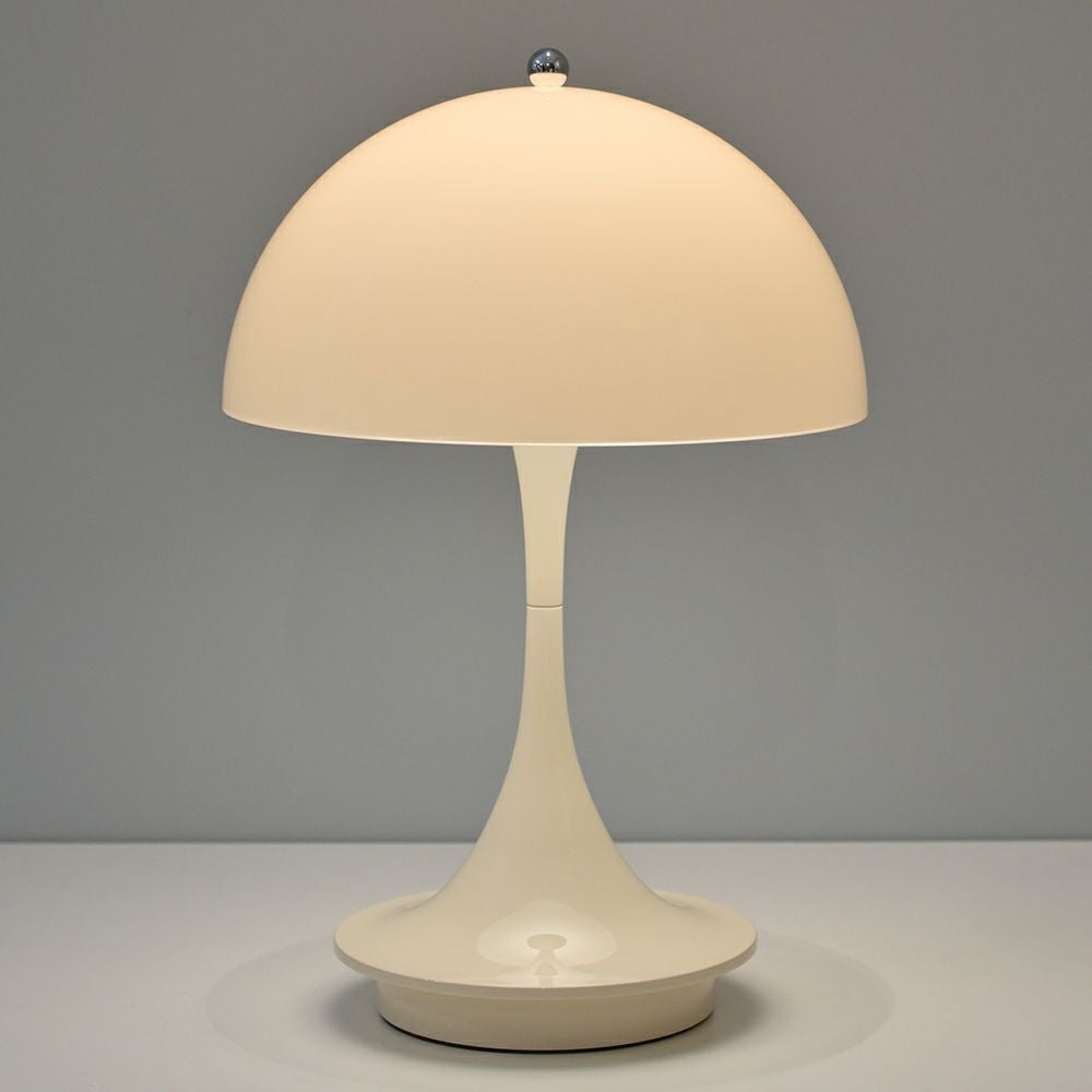 Louis Poulsen ルイスポールセン Panthella 160 Portable パンテラ 160 ポータブル （V3） テーブルランプ カラー：オパール・ブルー・グレー クローム デザイン：ヴェルナー・パントン