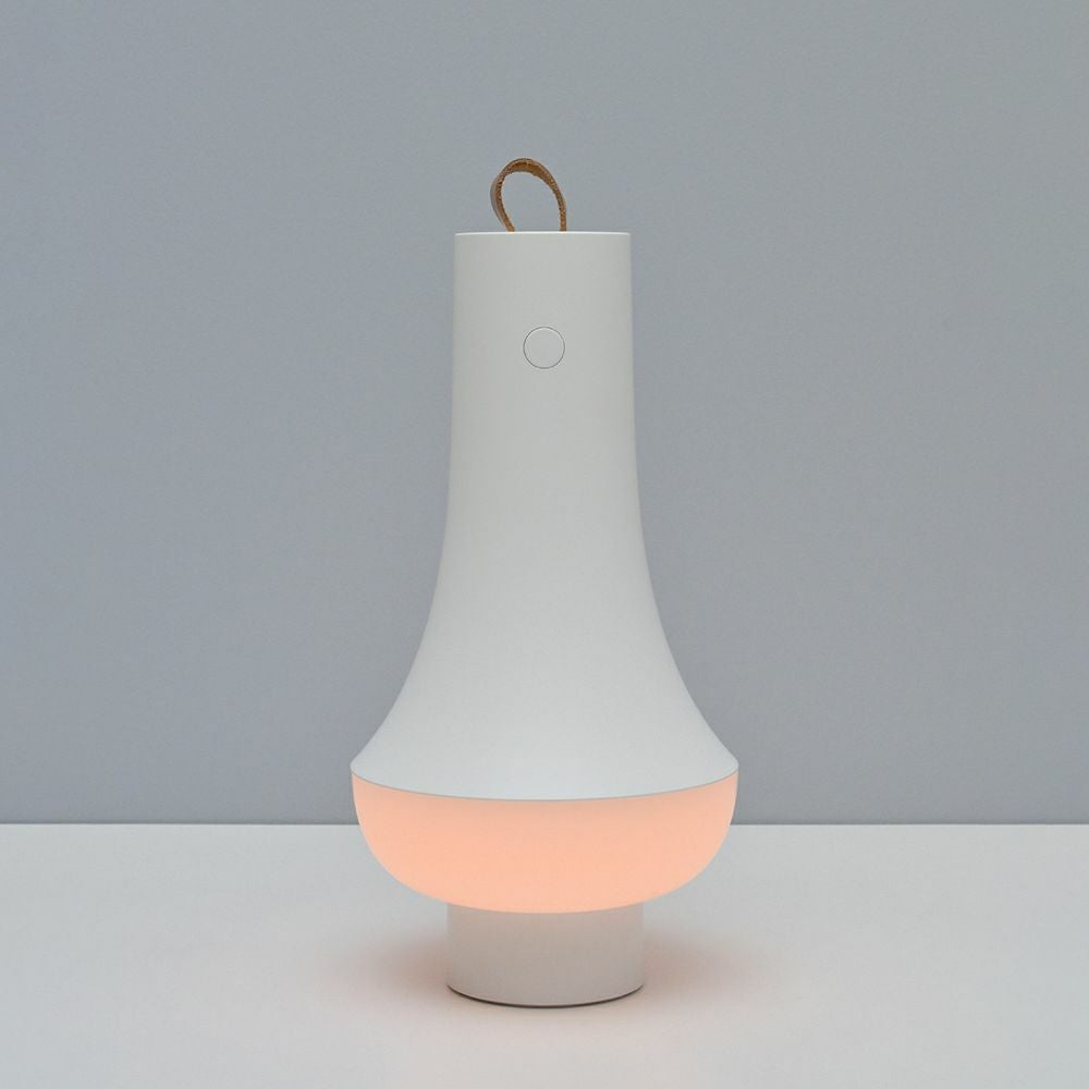 Louis Poulsen ルイスポールセン Tomoshi Portable トモシ ポータブル テーブルランプ カラー：ホワイト デザイン： nendo（佐藤 オオキ）