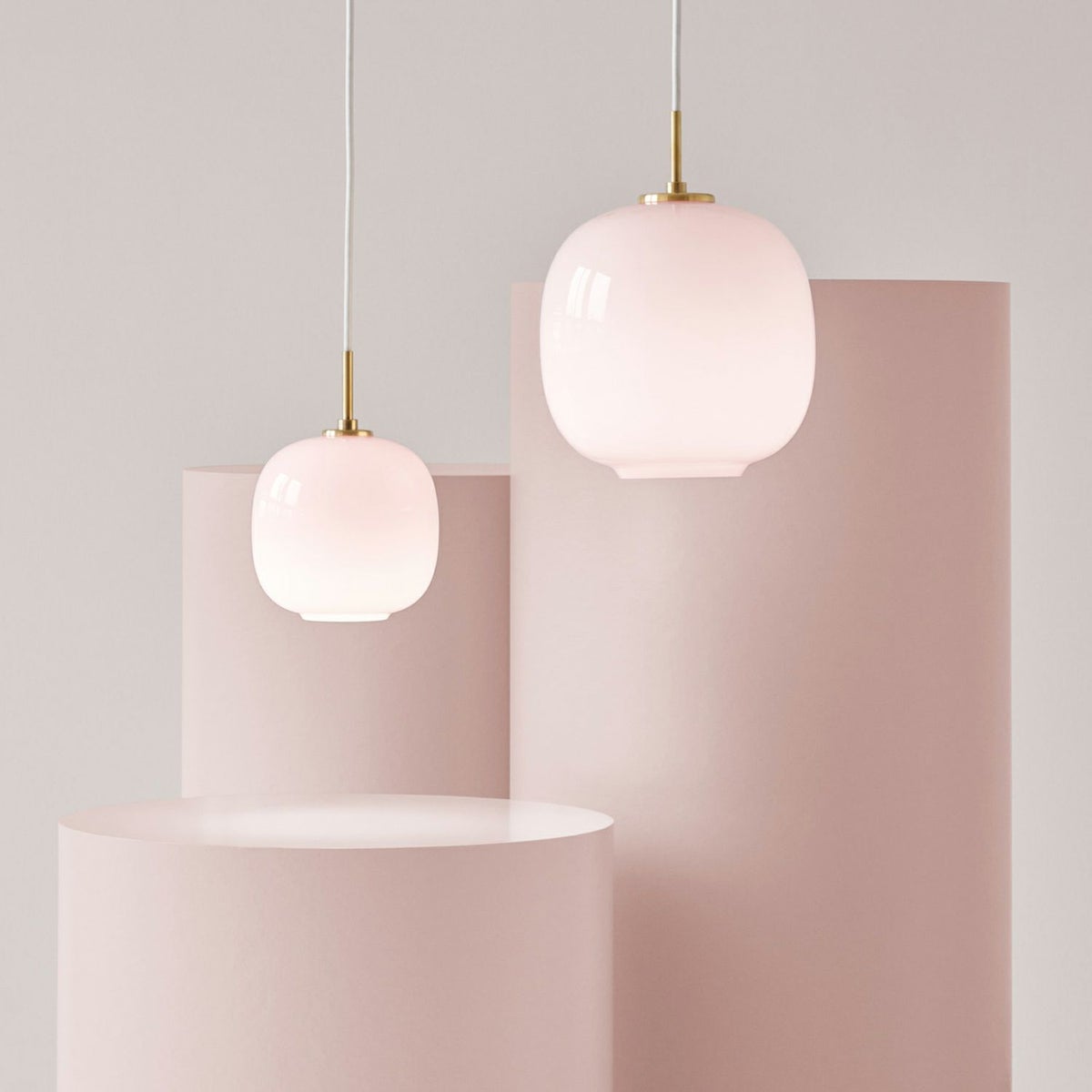 Louis Poulsen ルイスポールセン VL45 Radiohouse ラジオハウス ペンダント Φ250mm カラー：ペール・ローズ デザイン：ヴィルヘルム・ラウリッツェン