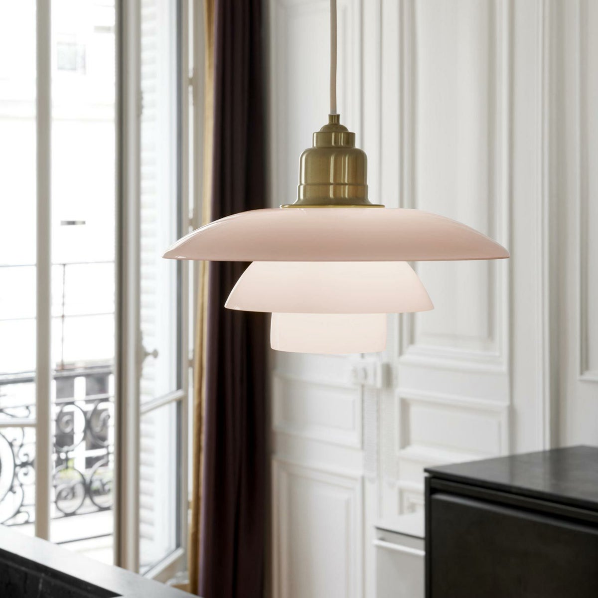 Louis Poulsen ルイスポールセン PH 3 1/2-3 Glass Pendant グラスペンダント Φ330mm カラー：ペール・ローズ （真鍮 無塗装・ブラス） デザイン：ポール・ヘニングセン