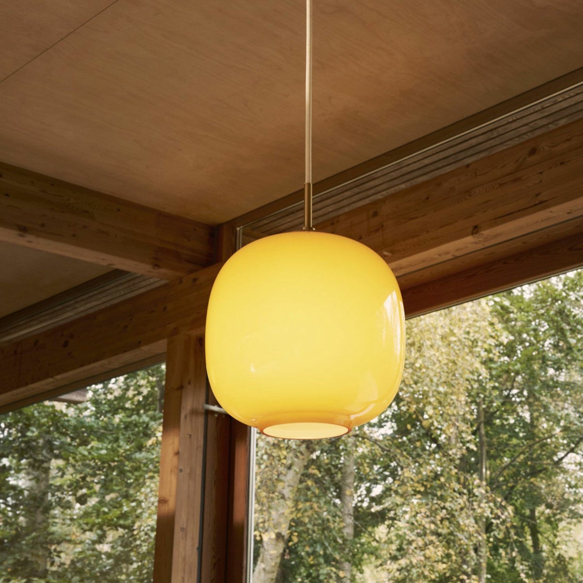 Louis Poulsen ルイスポールセン VL 45 Radiohouse ラジオハウス ペンダント Φ175mm カラー：ペール・イエロー デザイン：ヴィルヘルム・ラウリッツェン