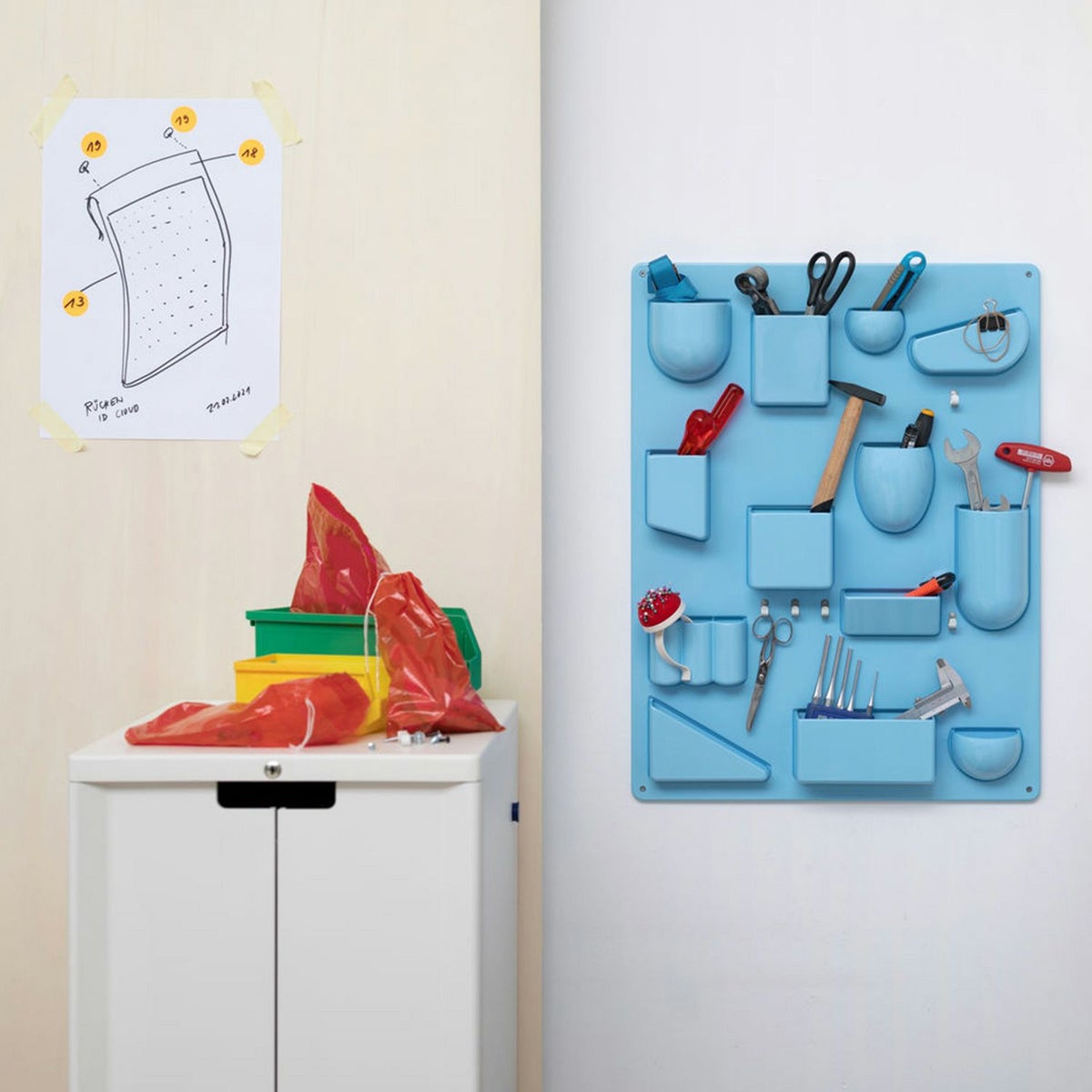 Vitra ヴィトラ Uten. Silo RE II ウーテン シロ リ 2 カラー：4色 再生ABSプラスチック デザイン：ドロシー・ベッカー