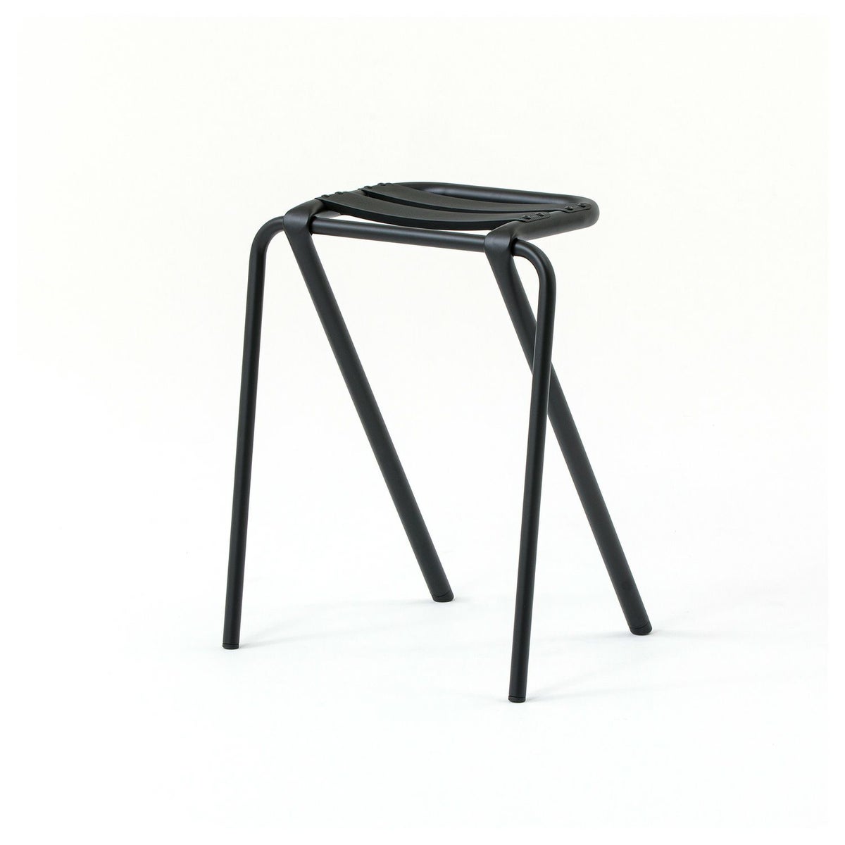 DUENDE デュエンデ BENT LOW STOOL ベント ロースツール DU0320 高さ：53cm カラー：2色 デザイン：岩元 航大