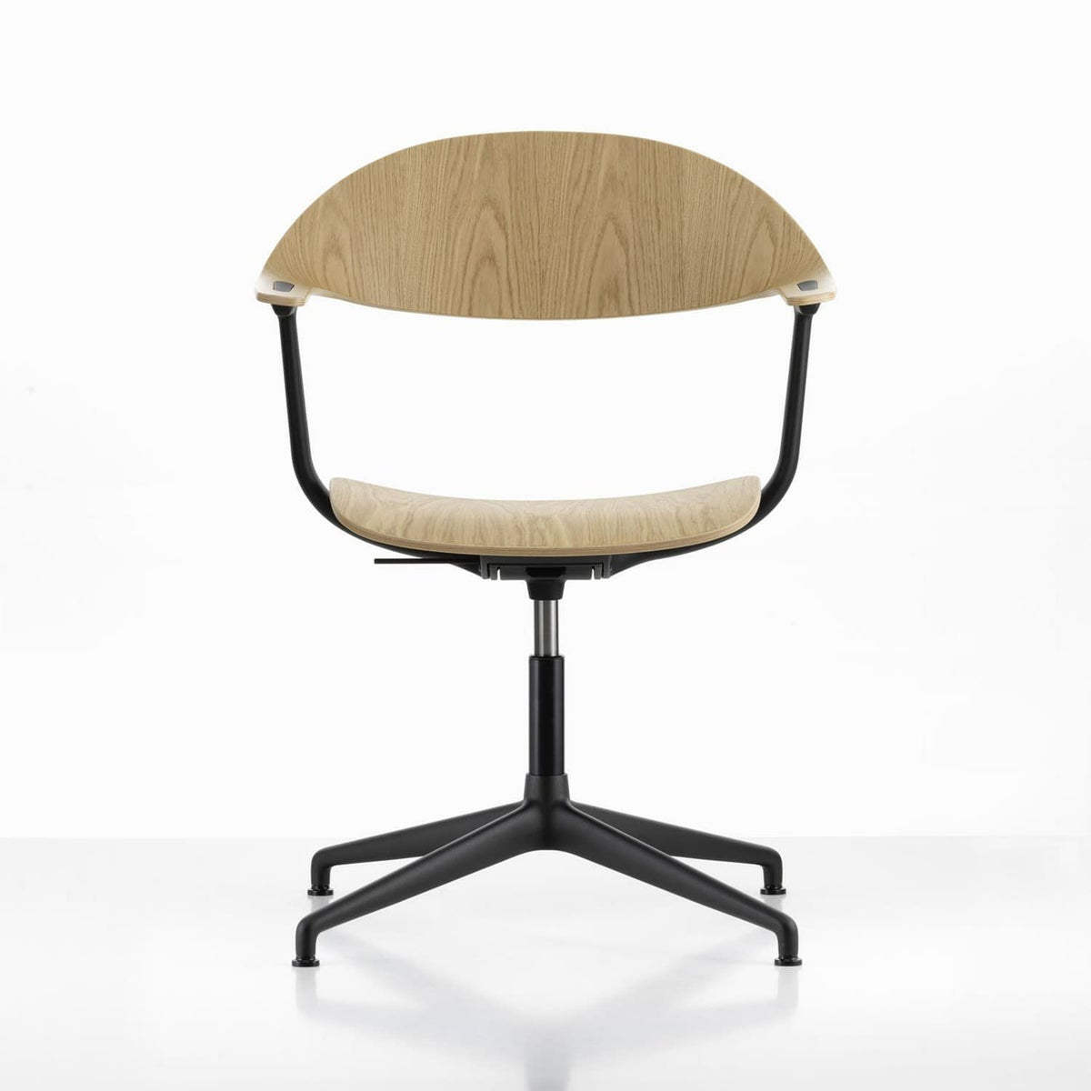 Vitra ヴィトラ Mynt ミント 4スターベース シート＆バックレスト：プライウッド ベースカラー：4色 デザイン：エルワン・ブルレック