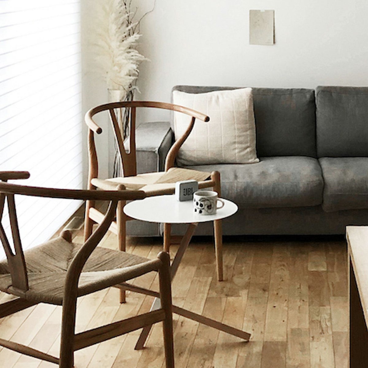 DUENDE デュエンデ TRE トレ サイドテーブル DU0210 無塗装 カラー：2色 デザイン：芦沢 啓治