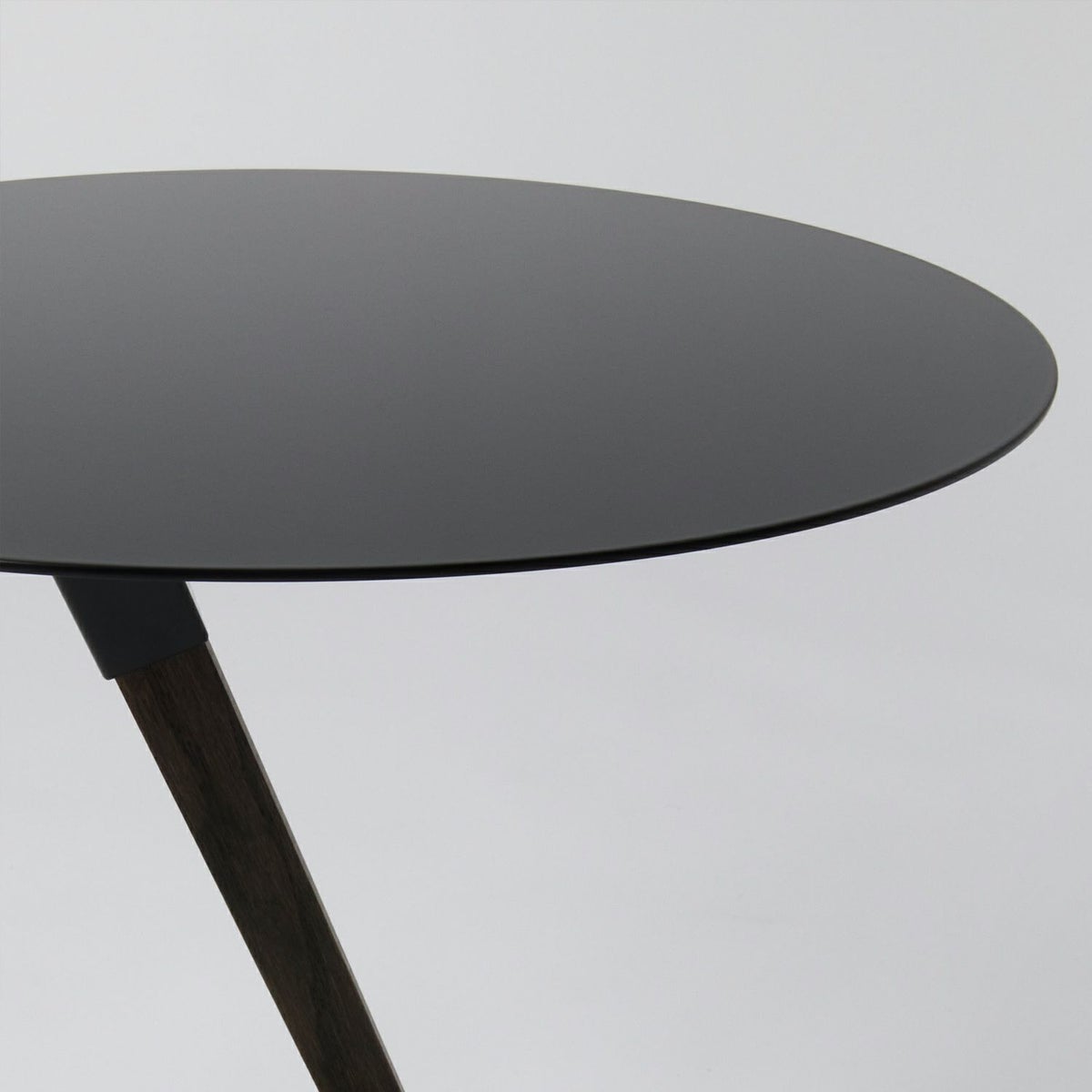 DUENDE デュエンデ TRE トレ サイドテーブル DU0211 オイルステインフィニッシュ カラー：2色 デザイン：芦沢 啓治