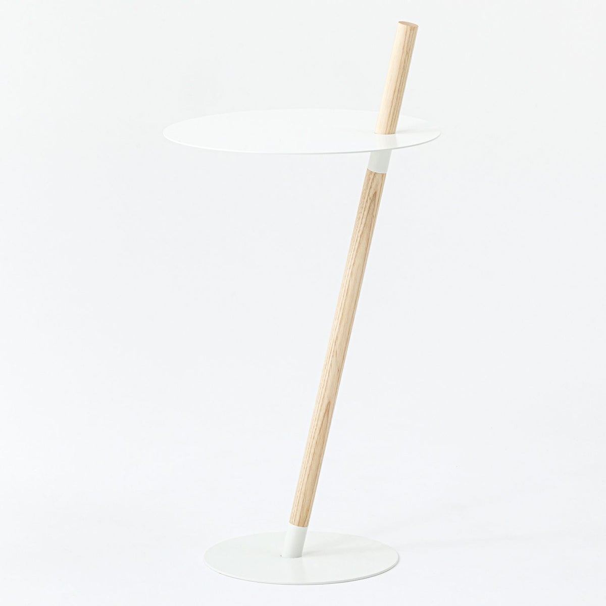 DUENDE デュエンデ TUBE & ROD チューブ＆ロッド サイドテーブル DU0270 無塗装 カラー：2色 デザイン：松尾 直哉