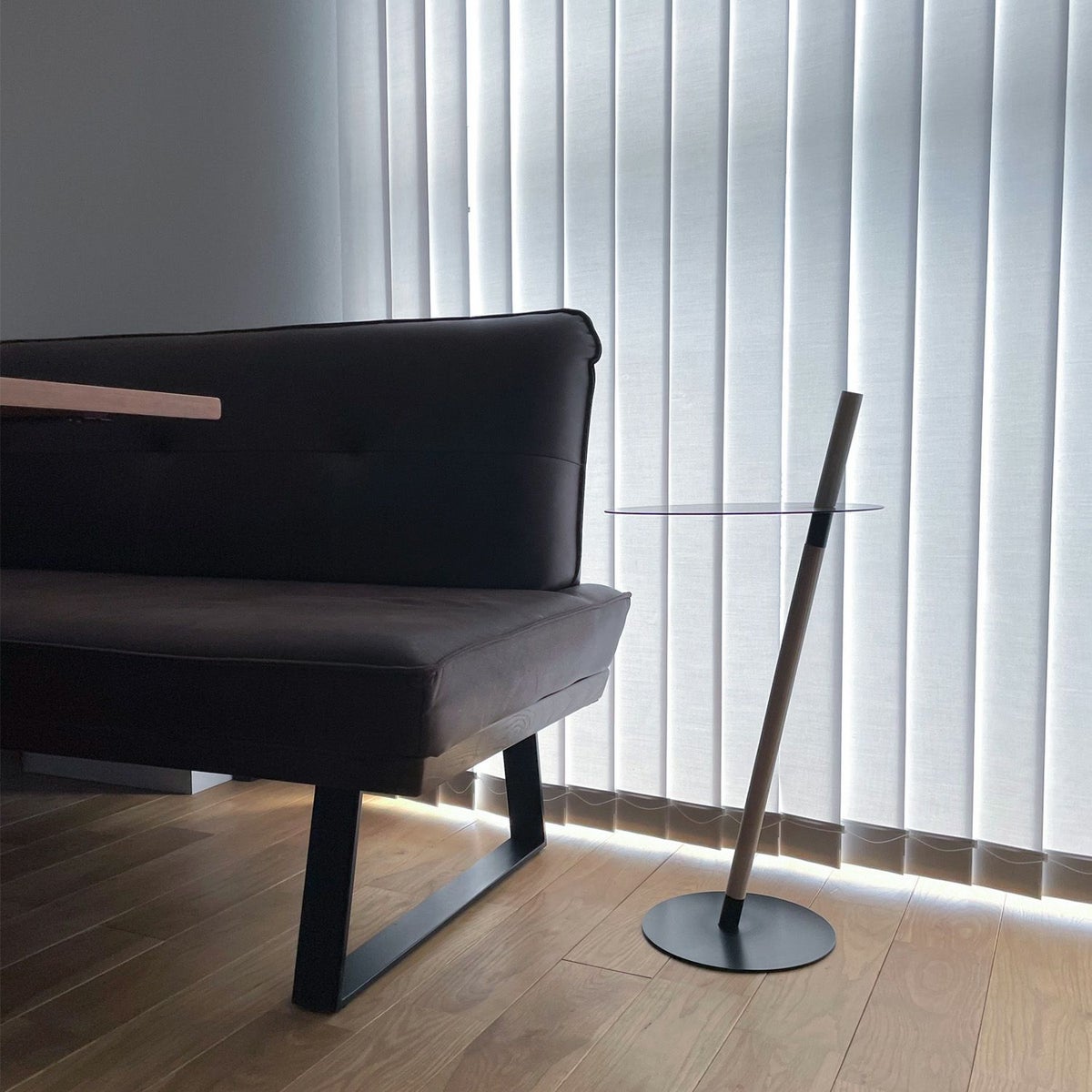 DUENDE デュエンデ TUBE & ROD チューブ＆ロッド サイドテーブル DU0270 無塗装 カラー：2色 デザイン：松尾 直哉