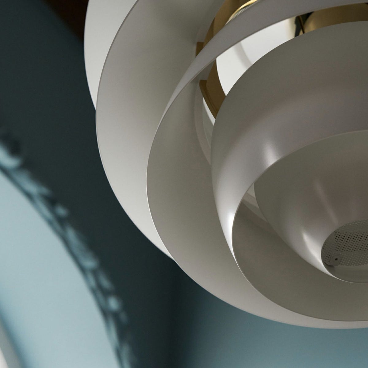 Louis Poulsen ルイスポールセン PH Snowball PH スノーボール ペンダントライト Φ400mm カラー：ソフトホワイト 真鍮メタライズド デザイン：ポール・ヘニングセン