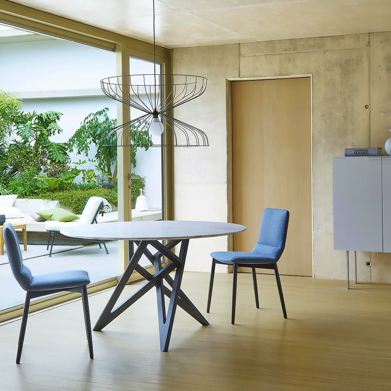 ligne roset リーン・ロゼ ROSETEnnea ロゼエンネア ダイニングテーブル サイズ：Φ120cm カラー：マーブルセラミック ホワイト ベース：2色 デザイン：ヴァンサン・トルジュマン