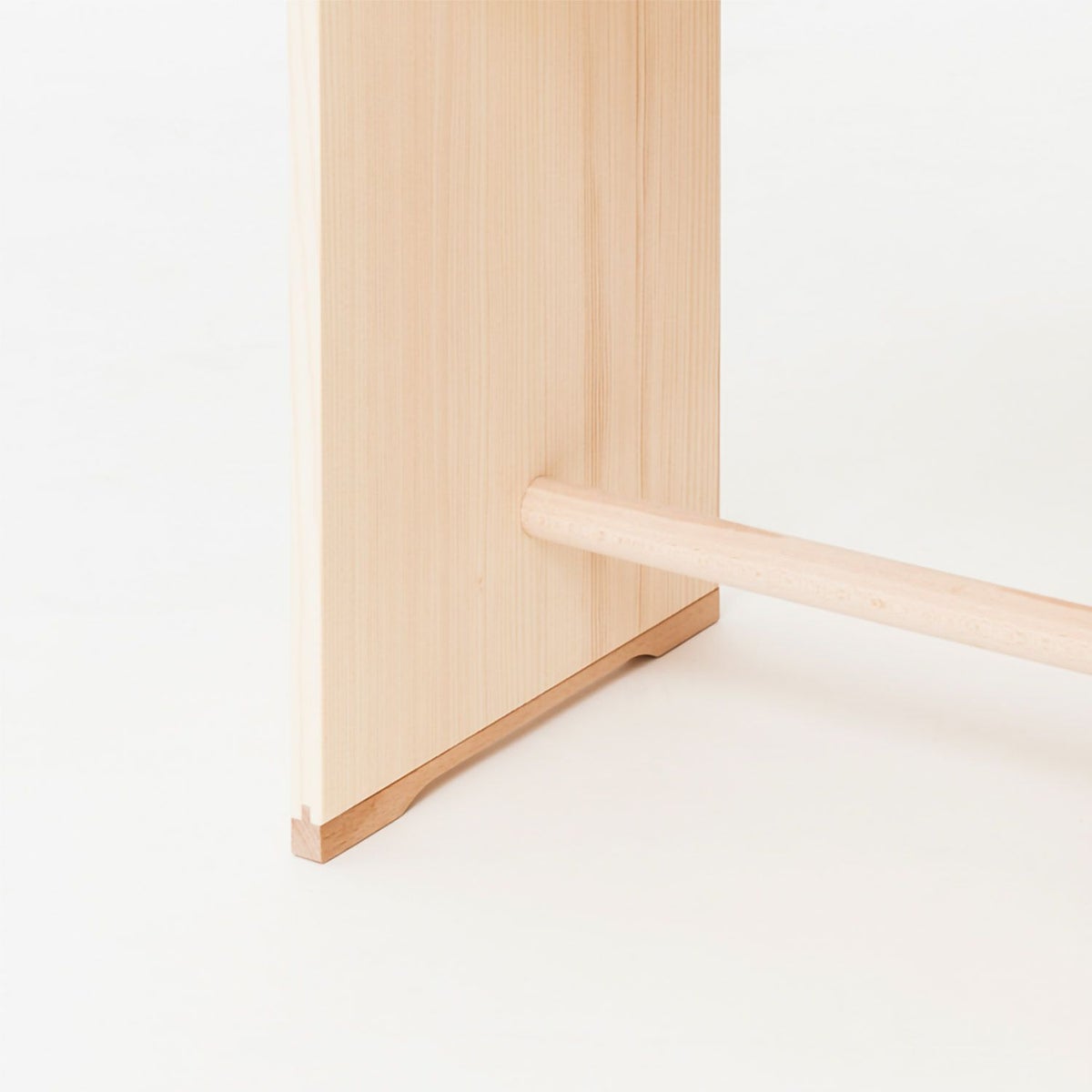 wb form ヴェービーフォーム Ulm Stool ウルム スツール サイドテーブル チェア スプルース カラー：ナチュラル デザイン：マックス・ビル