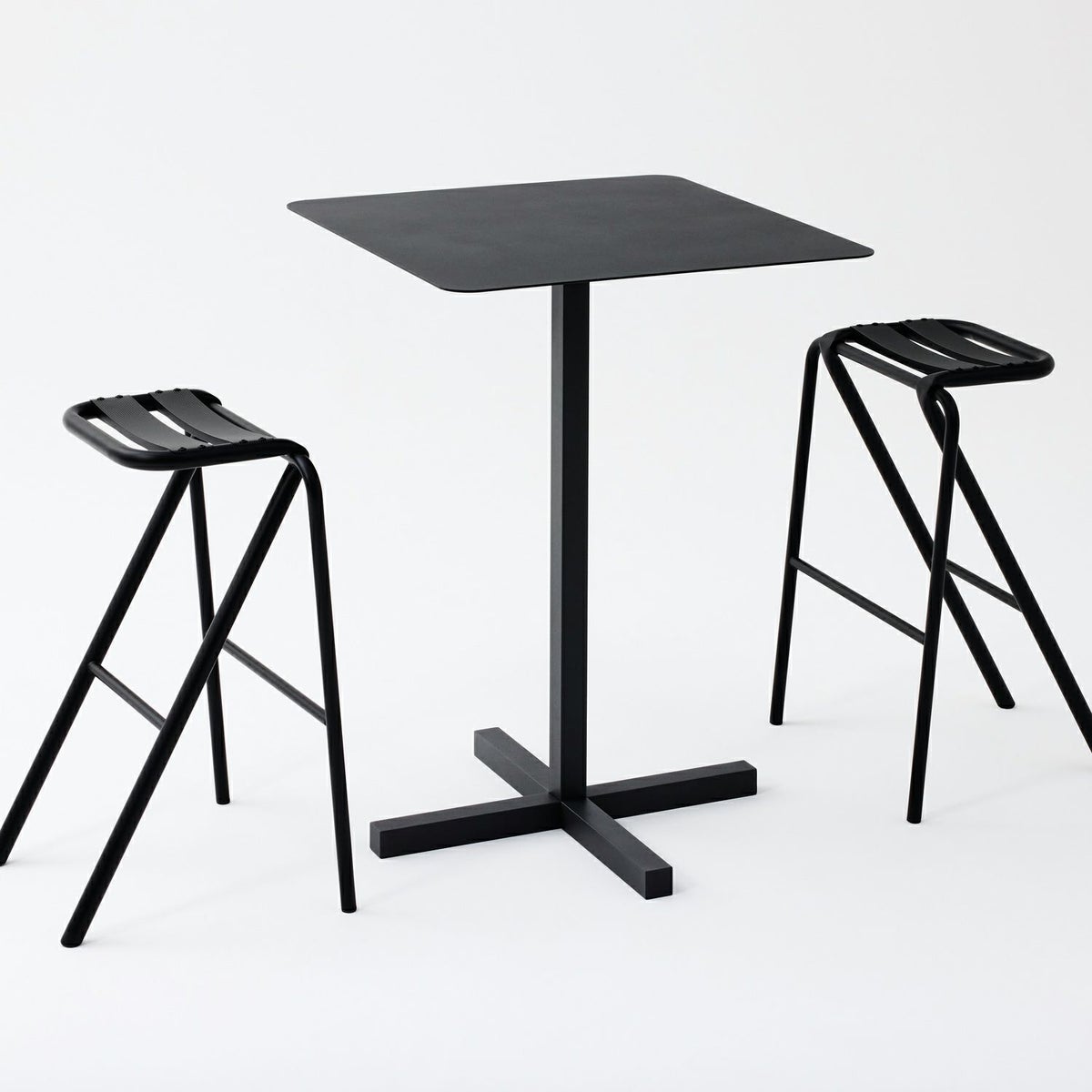 DUENDE デュエンデ SOLID STEEL HIGH DINER TABLE SQUARE ソリッドスチールハイダイナーテーブル スクエア DU0333 カラー：ダークグレー デザイン：PERMANENT31