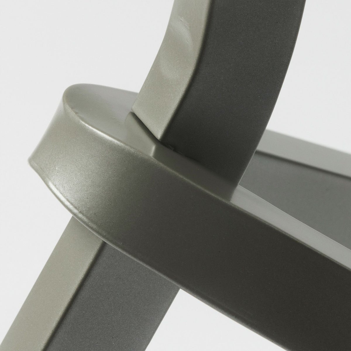 DUENDE デュエンデ UNO HANGER ウノ ハンガー DU0323 カラー：2色 デザイン：芦沢 啓治