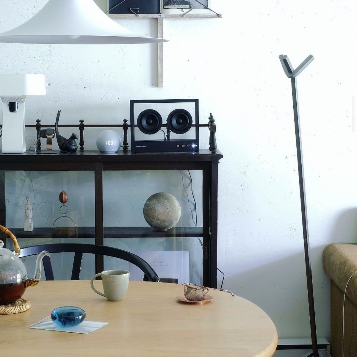 DUENDE デュエンデ UNO HANGER ウノ ハンガー DU0323 カラー：2色 デザイン：芦沢 啓治