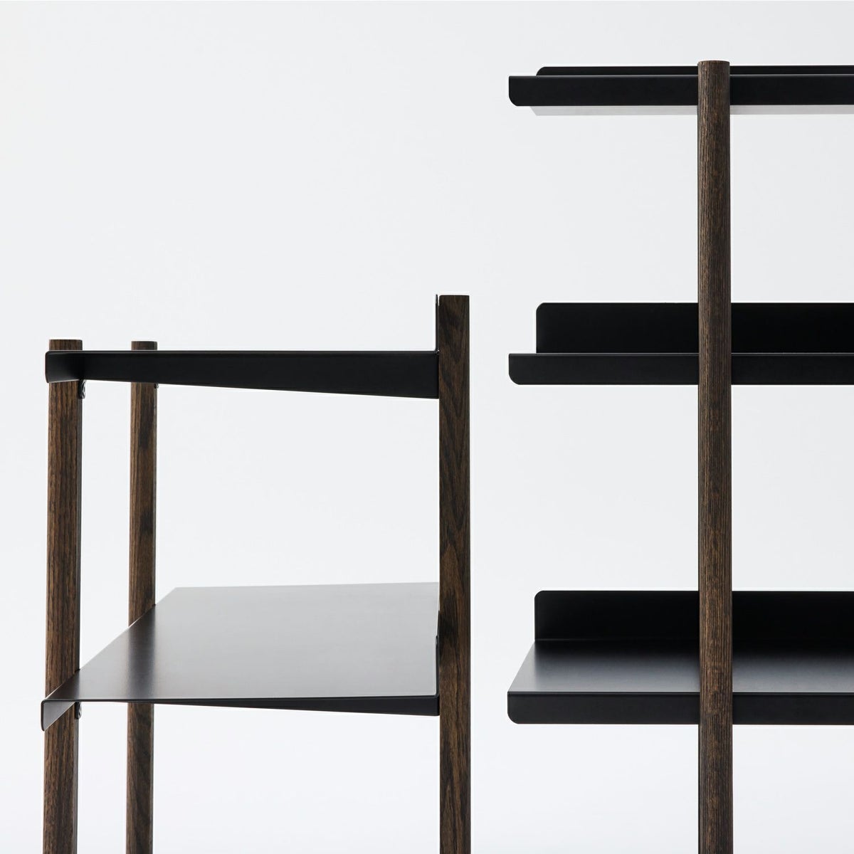 DUENDE デュエンデ MARGE SHELF 4 BK OIL STAIN FINISH マージ シェルフ ブラック オイルステインフィニッシュ DU0329BK カラー：ブラック デザイン：芦沢 啓治