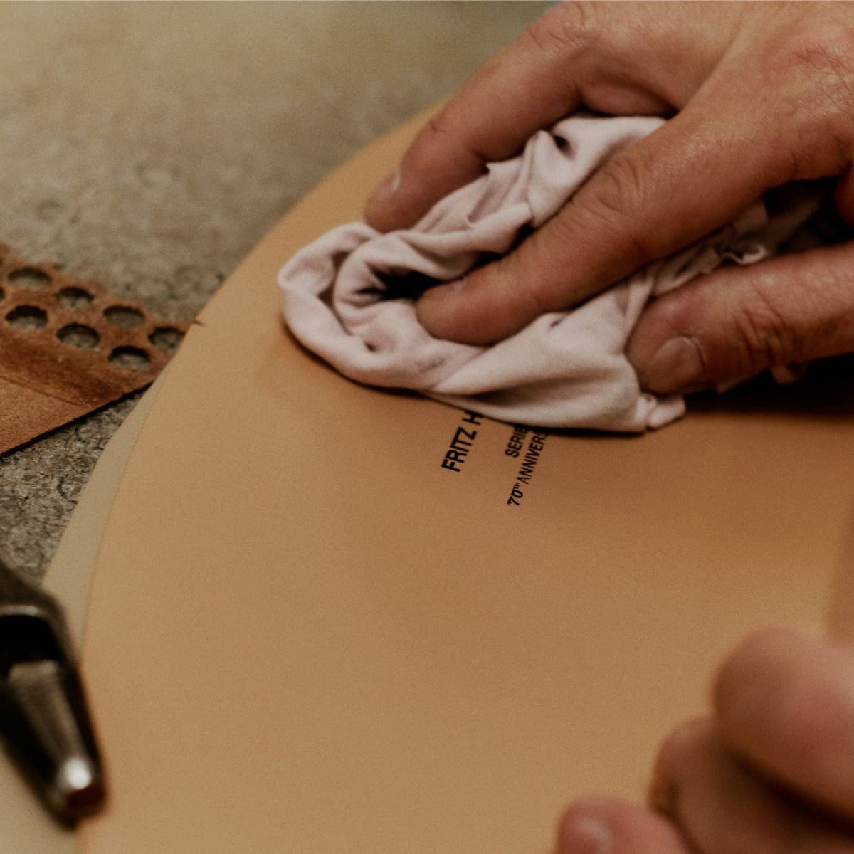 FRITZ HANSEN フリッツ・ハンセン SERIES 7 TAILORED セブンチェア テーラード 3107 チェア フルパディング ハーネスレザー