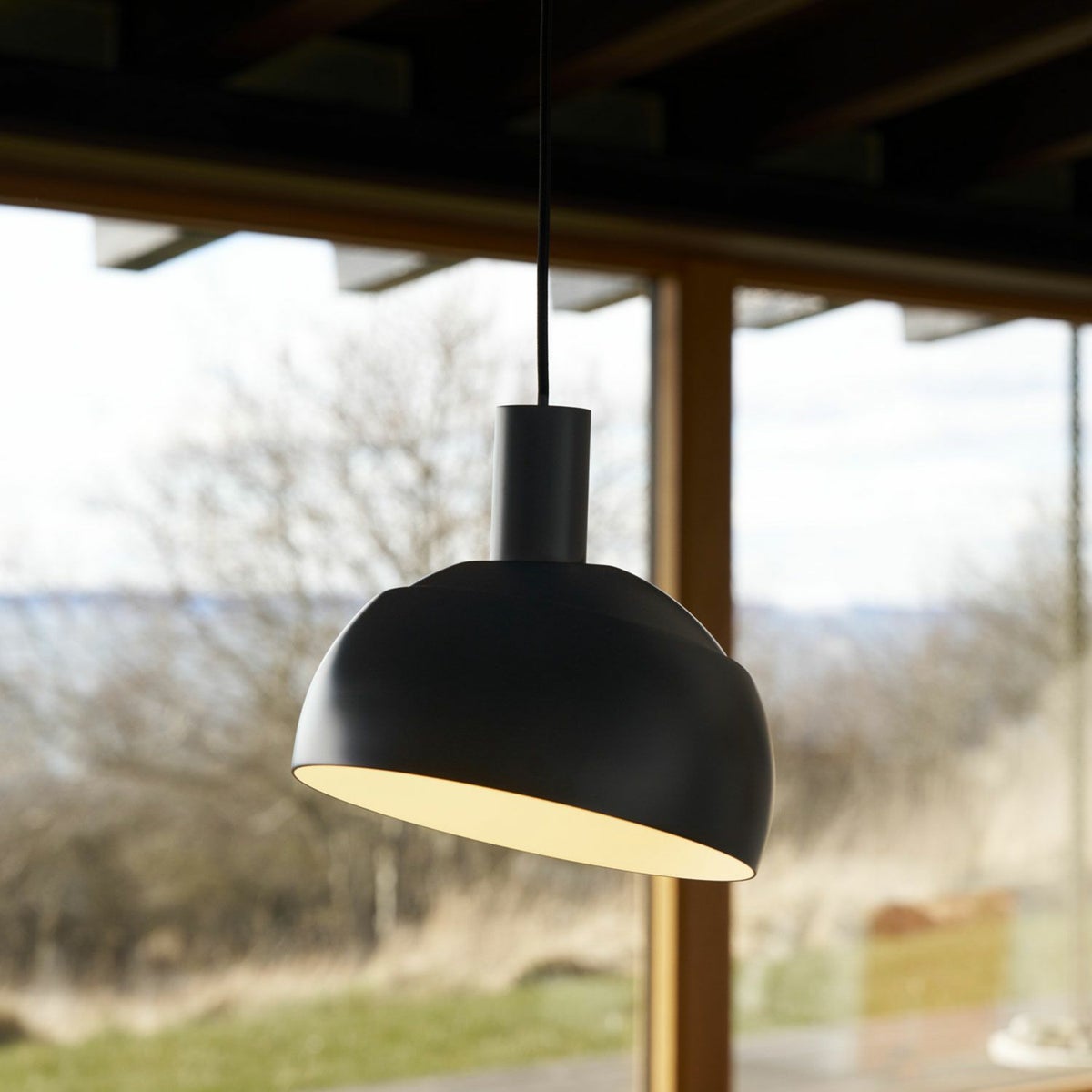 Louis Poulsen ルイスポールセン FJ Elements Pendant Lamp FJ エレメンツ ペンダントランプ Φ250mm カラー：ブラック デザイン：フィン・ユール
