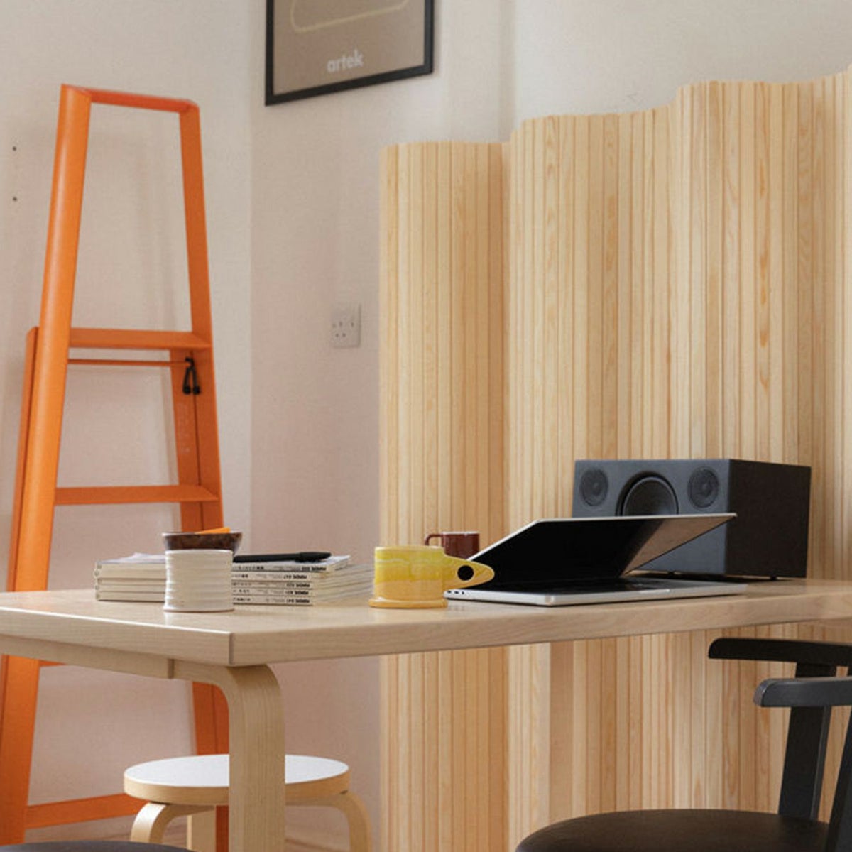 Artek アルテック 100 SCREEN スクリーン パーティション Size D W200cm × H100cm クリアラッカー仕上げ デザイン：アルヴァ・アアルト