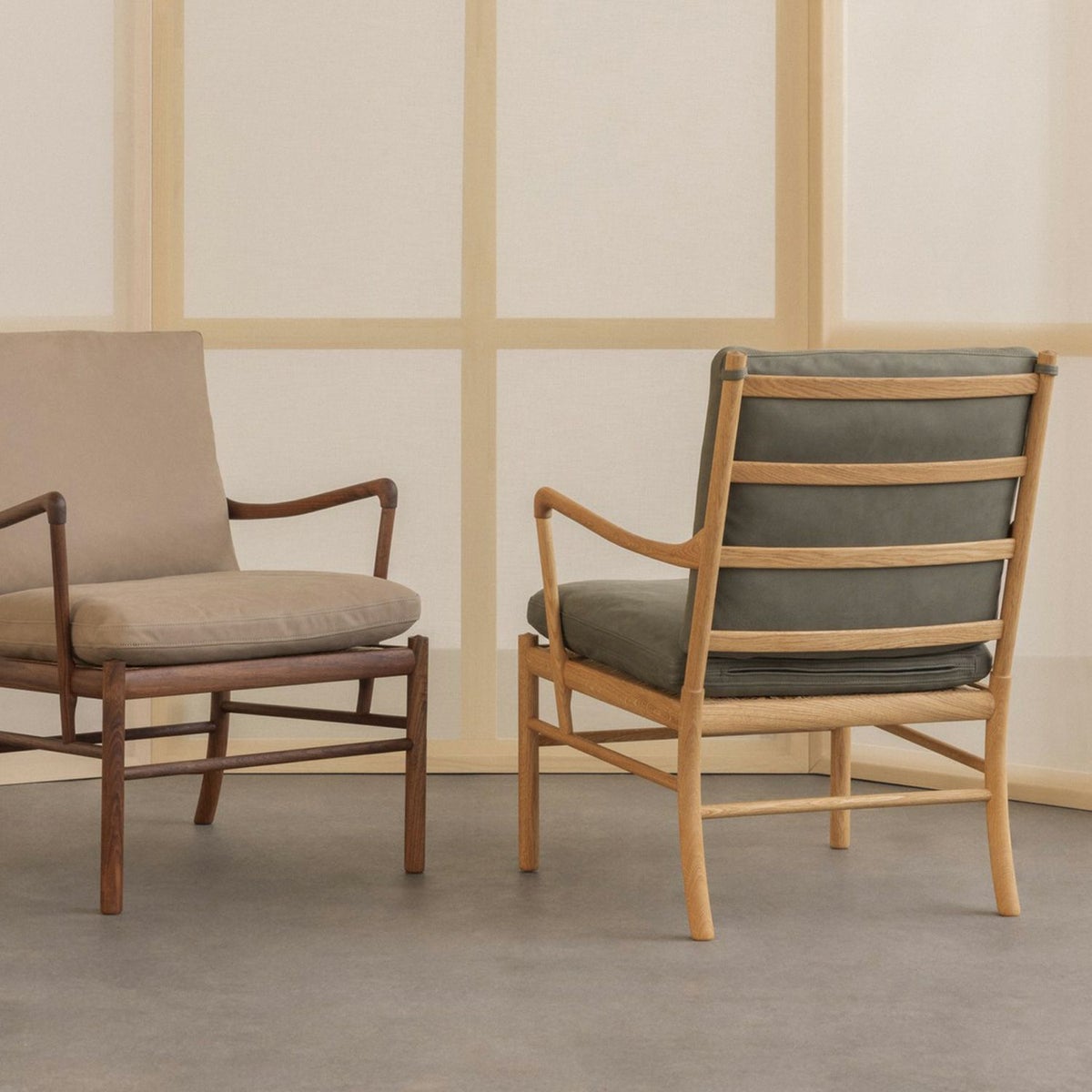 Carl Hansen & Son カール・ハンセン＆サン OW149F コロニアルスツール オットマン フットスツール ウォルナット （オイルフィニッシュ） 張座：レザー Terra テラ デザイン：オーレ・ヴァンシャー