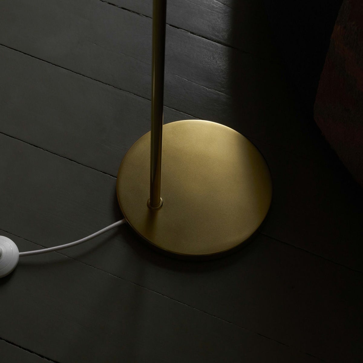 Louis Poulsen ルイスポールセン VL Ring Crown Floor Lamp リングクラウン フロアランプ Φ190 乳白ガラス デザイン：ヴィルヘルム・ラウリッツェン