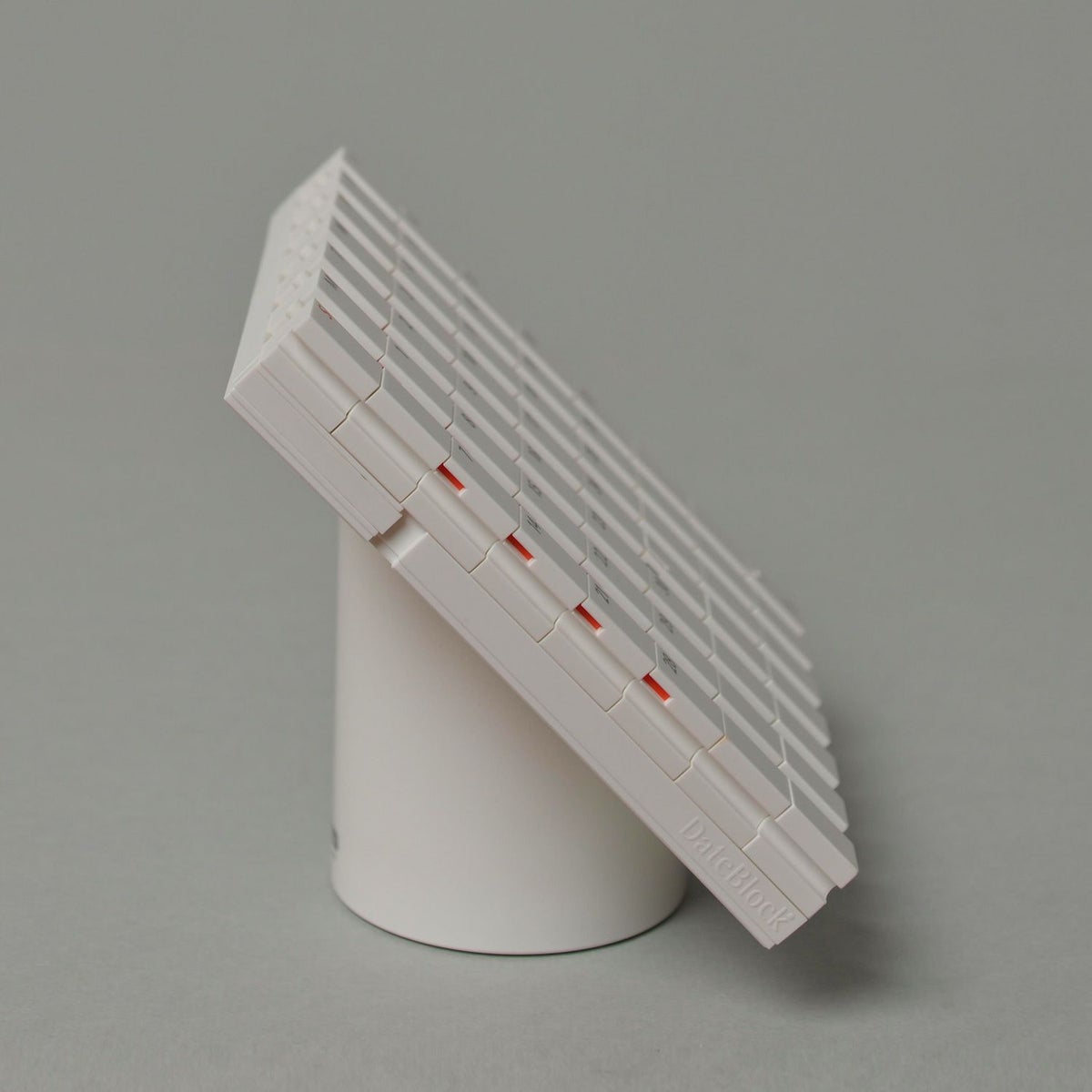 Date Block デートブロック 卓上万年カレンダー デスクトップ デザイン：2タイプ カラー：2色 日本製