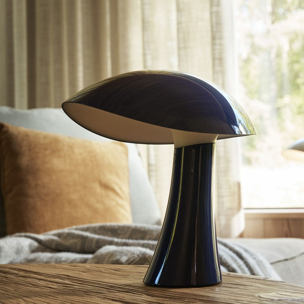 Louis Poulsen ルイスポールセン Rumee 220 Portable Lamp ルーミー 220 ポータブル LED テーブルランプ スタンドライト カラー：3色 ガブリエル・タン