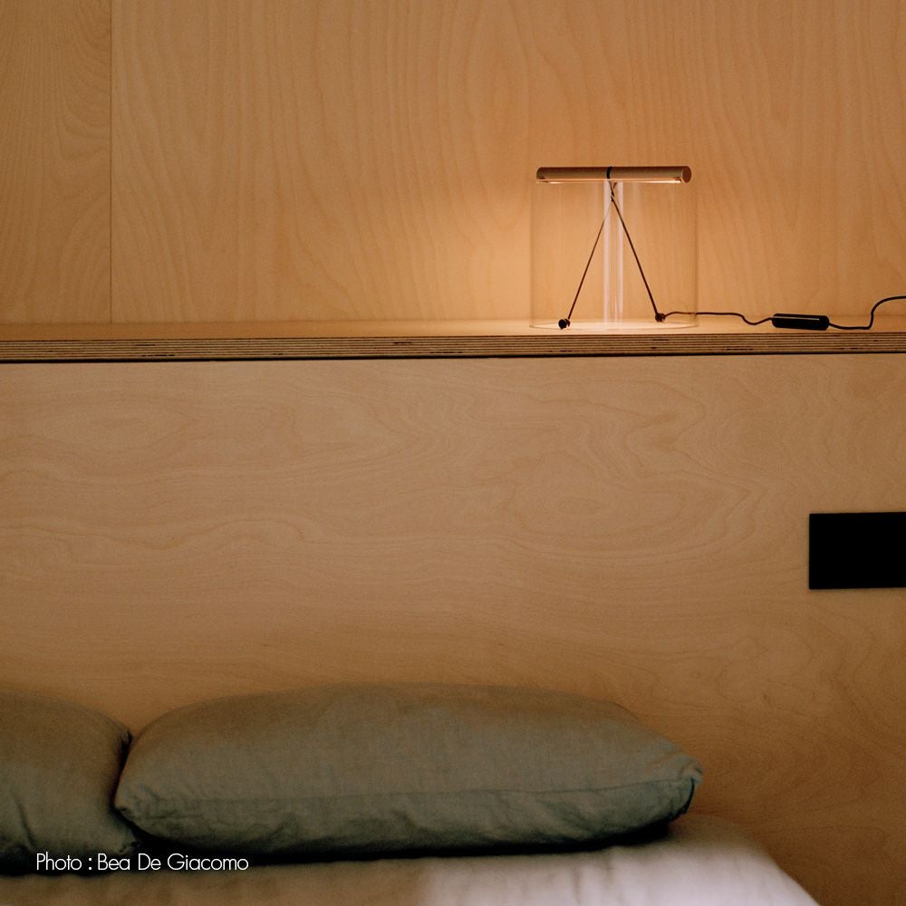 FLOS フロス To-Tie T3 Medium T3 ミディアム LED テーブルランプ タスクライト カラー：2色 デザイン：グリエルモ・ポレッティ