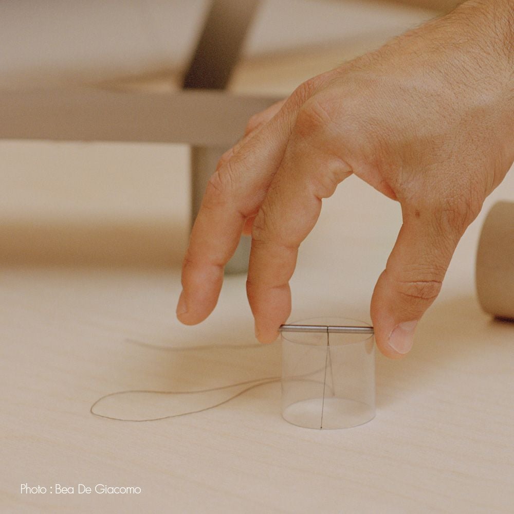 FLOS フロス To-Tie T3 Medium T3 ミディアム LED テーブルランプ タスクライト カラー：2色 デザイン：グリエルモ・ポレッティ