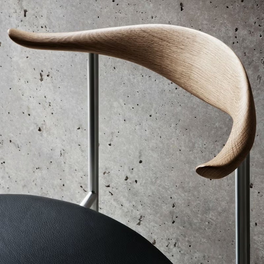 Carl Hansen & Son カール・ハンセン＆サン CH88P オーク （オイルフィニッシュ） ブラックフレーム 張座：レザー（Thor） デザイン：ハンス・J・ウェグナー