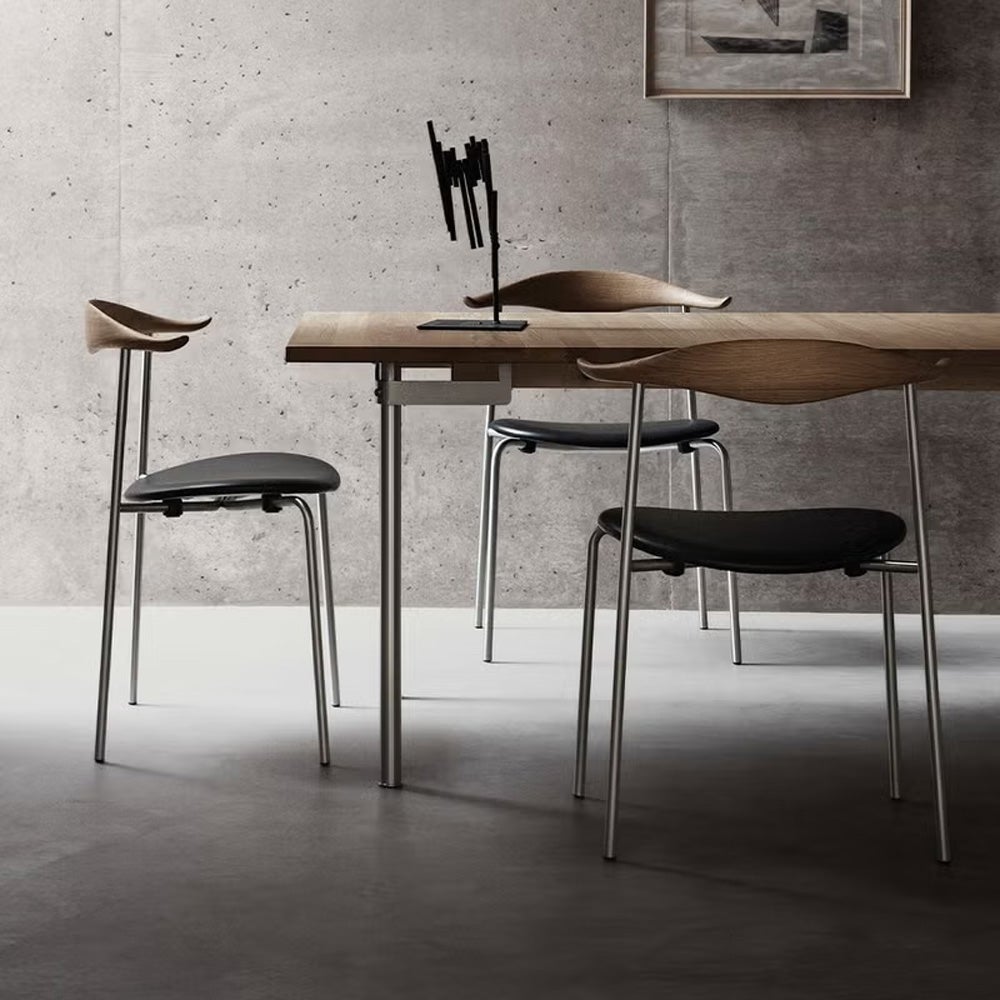 Carl Hansen & Son カール・ハンセン＆サン CH88P オーク （ソープフィニッシュ） ブラックフレーム 張座：レザー（Thor） デザイン：ハンス・J・ウェグナー