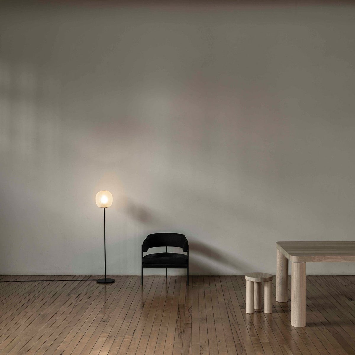 Resident レジデント BLOOM FLOOR LIGHT ブルーム フロアライト フロアランプ Φ240mm